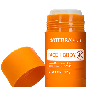 2x3 600x900 60220571 sunscreen body stick us en web