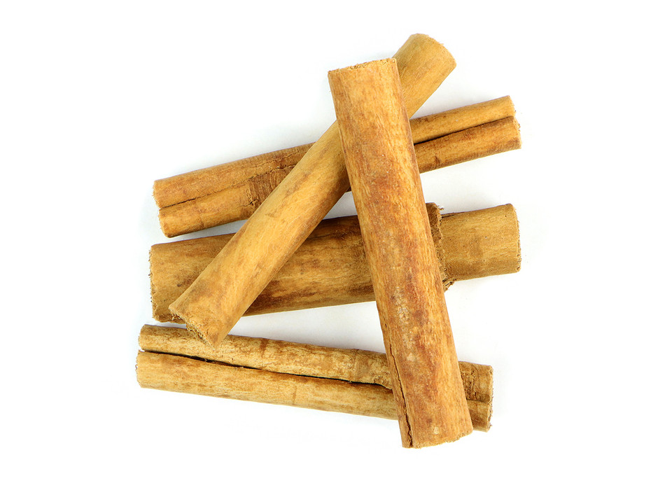 sweet cinnamon sticks 19 03 06  68266